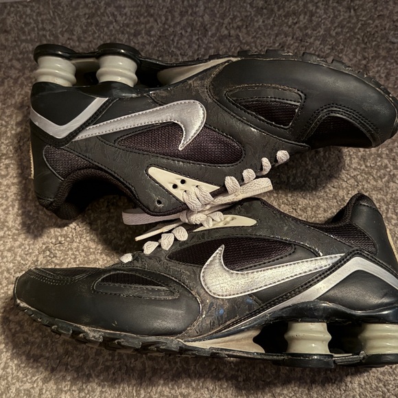 Nike Shox Sneakers Size 7 - Picture 1 of 8